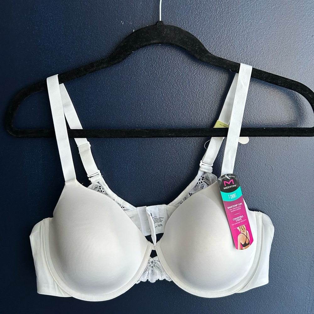 Brand New Maidenform White T-shirt Bra, Lightley Padded Sz 40B NWT